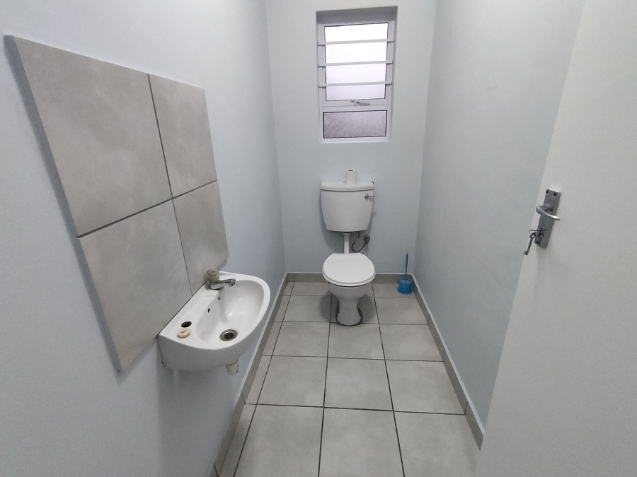 To Let 3 Bedroom Property for Rent in Rustdal Western Cape